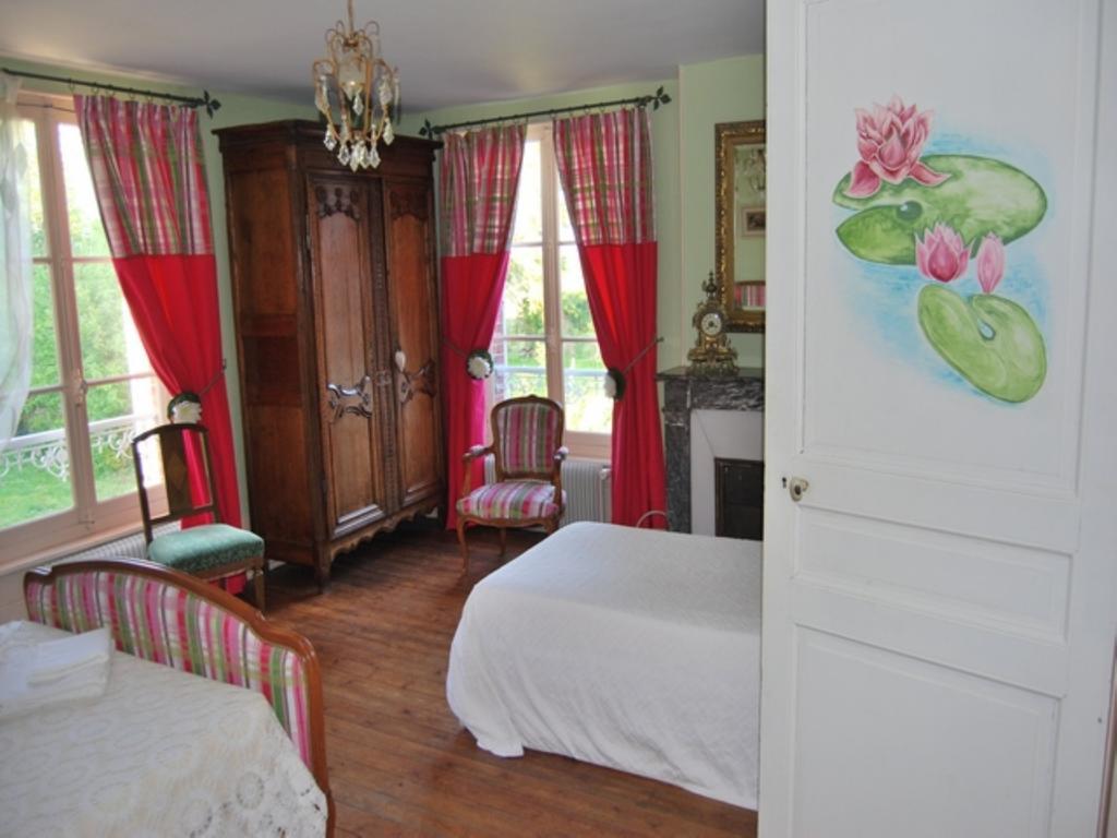 לינה וארוחת בוקר Froissy  Chez Francine Et Xavier מראה חיצוני תמונה